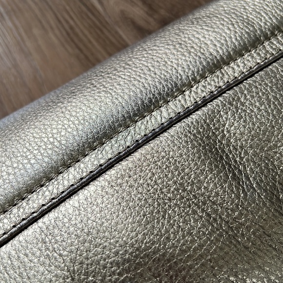 Michael Kors Vintage Gold Clutch with Chain - Picture 7 of 7